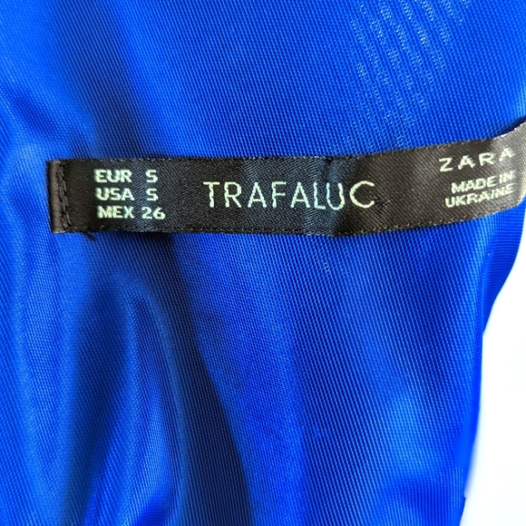 EUC ZARA Trafaluc Cerulean Blue sleeveless pleated back sheath dress. Size small - Picture 4 of 7